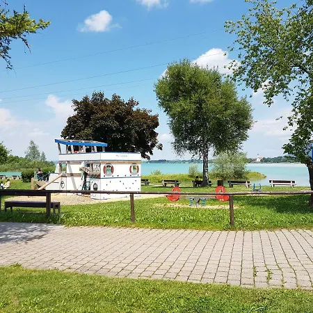 アパート Ferienwohnung 1 *