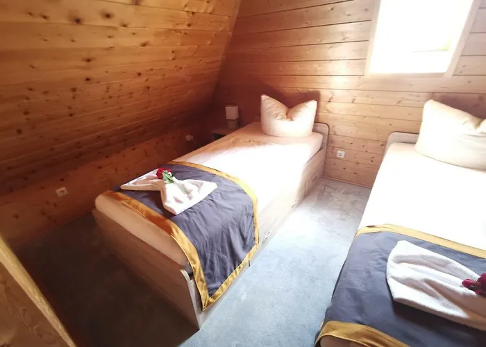 Ferienwohnung 1 Apartment